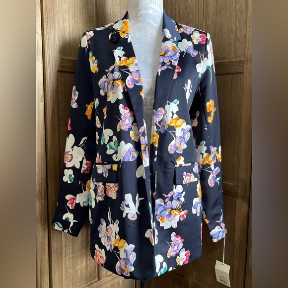 NWT A New Day Women’s Vibrant Floral Blazer. - Picture 1 of 9